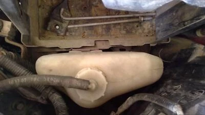 Used Engine Coolant Reservoir fits: 2008 Honda Cr-v  Grade A - Image 1 of 4