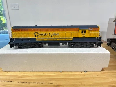 Williams Crown Edition #4111 Chessie System "1909" FM Trainmaster - Image 1 of 4
