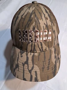 America Camouflage Hat Snapback Mesh Back Trucker Outdoor Cap - Picture 1 of 5