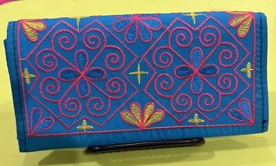 Cartera para mujer Thai Bali diseño artesanal tela cosida color azul Foto 1 de 4