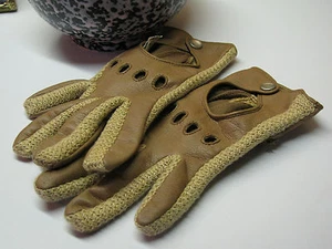 Vtg ARIS Driving Gloves Chic Pearl Snaps Tan Cream Novakid Womens Small - Bild 1 von 12