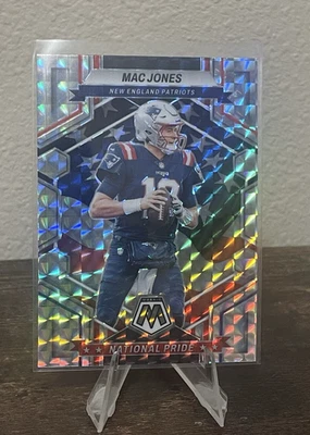 Mac Jones - 2023 Panini Mosaic National Pride Silver Reactive #261 Patriots - Image 1 of 2