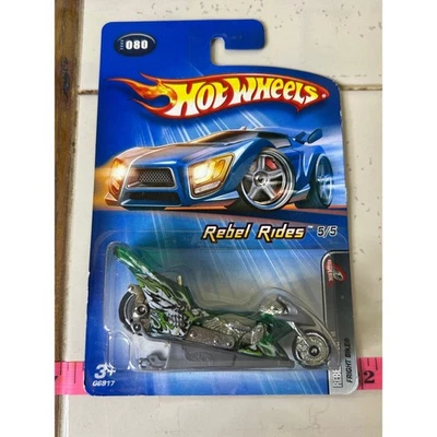 Hot Wheels Rebel Rides Fright Bikes 080 Motorcycle Toy 2004 - Image 1 of 3