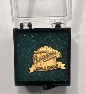 1991 Atlanta Braves vs Minnesota Twins World Series Press Pin - Picture 1 of 1
