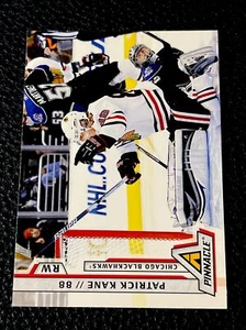 2010-11 Pinnacle #154 Patrick Kane - Blackhawks - Picture 1 of 2