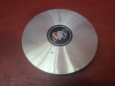 Tapa central de rueda mecanizada OEM Buick Lesabre 1992-1996 de fábrica 6,5" 25551433 BU4 Foto 1 de 4