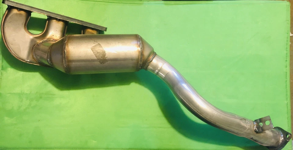 BMW E46 325i 330I 325xi 325ci 330ci 2001-2006 convertidor catalítico cilindros 1-3 Foto 1 de 1