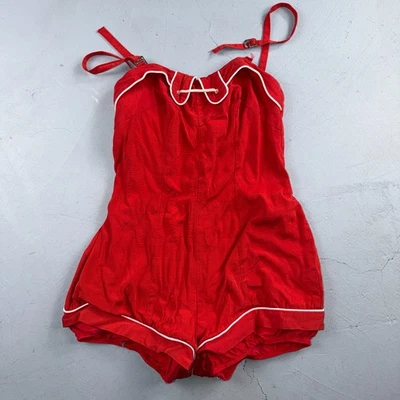 De colección 1940s Mujer’s Rojo Skort Vestido Traje de Baño California Rockabilly Traje de Natación Foto 1 de 4