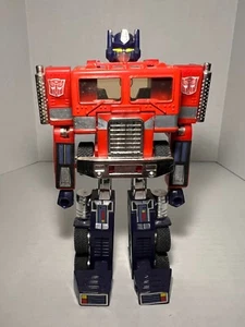 Transformers Commemorative Series (Reissue) ~ Optimus Prime ~ 2002 ~ INCOMPLETE - Picture 1 of 9