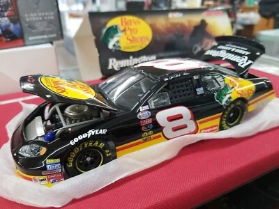 Hank Parker Jr 1:24 Bass Pro Shops NASCAR DIECAST 2003 Monte Carlo Action Racing - Image 1 of 4