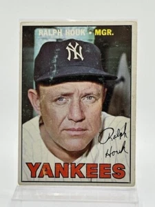 Ralph Houk 1967 Topps Baseball New York Yankees - Manager Card No# 468 - Picture 1 of 2