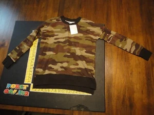 LuLaRoe Hannah XXS Camo Print Top - Bild 1 von 4