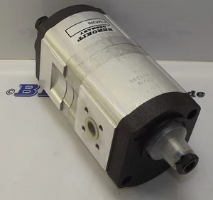 Hydraulikpumpe IHC 433,533,633,733  11+8,2ccm mehr Leistung Dichtsatz C565396 - Bild 1 von 10