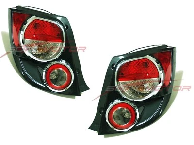 Luces traseras del lado del conductor y del pasajero para Chevrolet Sonic Hatchback 2012-2016 Foto 1 de 3