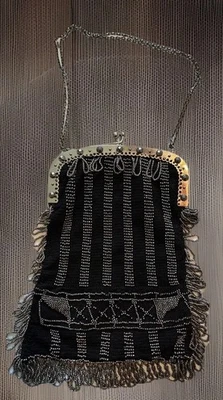 BOLSO MONEDERO VINTAGE Muy Cuentas Hecho a Mano KISS-LOCK CON CRISTALES Precioso Fabuloso Foto 1 de 4