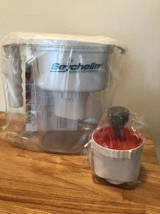 New Seychelle Radiological Water Pitcher WITH 2 filters + instructions. - Picture 1 of 2