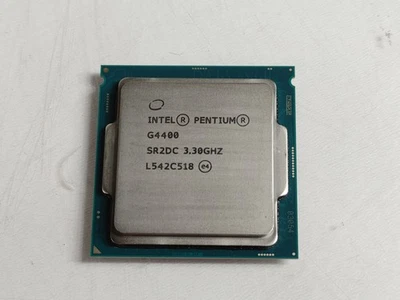 Lot of 5 Intel Pentium G4400 3.3 GHz 8GT/s LGA 1151 Desktop CPU Processor SR2DC - Image 1 of 4