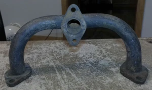 vintage chevrolet 4 cylinder intake manifold has some rust in good shape used - Picture 1 of 6