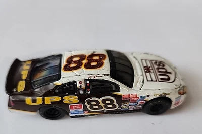Action Elite RCCA Dale Jarrett #88 UPS 2002 Taurus Elite/2800 NASCAR 1:64 Foto 1 de 4