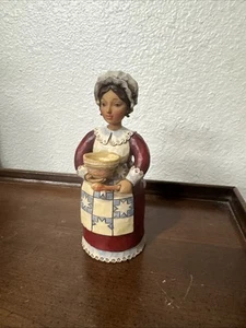Jim Shore Figurine Heartwood Creek A Feast It Shall Be Thanksgiving Pilgrim - Picture 1 of 3