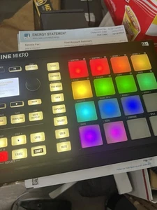 Native Instruments Maschine Mikro MK2 Drum Machine Controller Not Sure Software - Picture 1 of 3