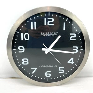 La Crosse Technology WT-3161 schwarz & Edelstahl Wanduhr 16" batteriebetrieben - Bild 1 von 11