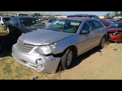 Conjunto de filtro de aire usado se adapta a: Chrysler Sebring 2007 grado A Foto 1 de 4