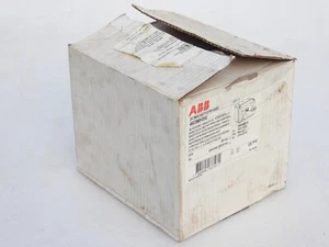 NOS NEW ABB 2CM167721R1000 463MHS6 SWITCHABLE INTERLOCKED SOCKET 63A 3P+N - Picture 1 of 6