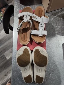 Cobb Hill Rubey Perf Slide Women's Sandal Size 11 New In Box - Picture 1 of 2
