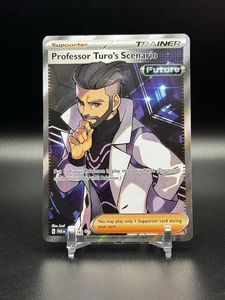 Scenario del Professor Turo 240/182 2023 Pokémon SV Paradox Rift Full Art quasi nuovo - Foto 1 di 2