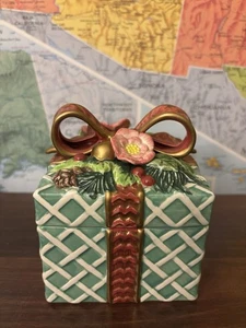Fitz & Floyd Classic Christmas Ribbon Trinket Gift Box Candy Dish Holiday Green - Bild 1 von 9