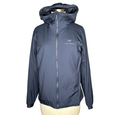 Женская куртка с капюшоном ARCTERYX Arc'teryx темно-синяя Atom размер средний с капюшоном - Изображение 1 из 4