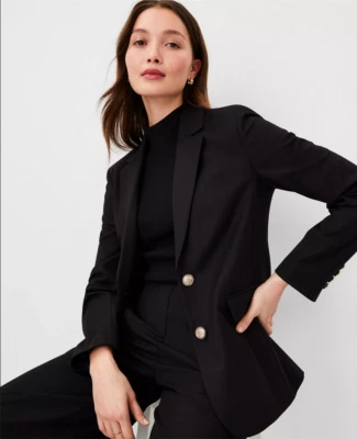NEW ANN TAYLOR $89 BLACK BI-STRETCH TWILL GREENWICH BLAZER SZ 4P 4 PETITE - Image 1 of 3