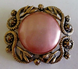 Ornate Statement Brooch - Pink or Mauve and Gold Tone - Large Size - Vintage - Picture 1 of 6