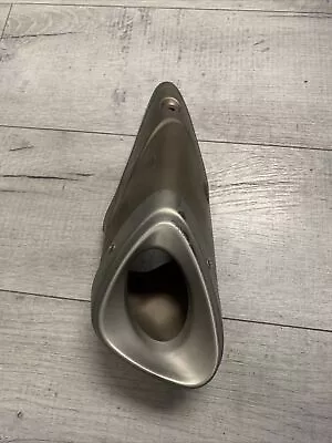 2014-2016 15 Yamaha FZ09 OEM Muffler Exhaust Pipe Protector Shield Cover - Image 1 of 4