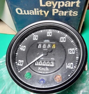 NOS Land Rover Series 2a 88" 109" 7.50x16 Tyres 140 KPH With Trip Speedo 559165 - Picture 1 of 1