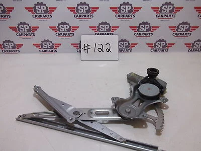 Motor regulador ventana trasera izquierda toyota prius 2010 2011 2012 2013 2014 2015 Foto 1 de 2
