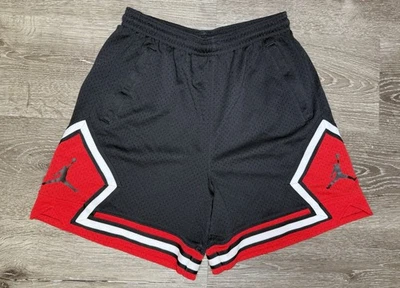 Nike Jordan Essentials Diamond Mesh Basketball Shorts Black Red White Men Small - Image 1 of 4