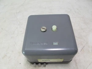 Relé de programación Honeywell R4795A1016 FSG - Nuevo sin caja - Imagen 1 de 8