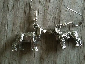 Smooth Coat Spaniel Dog Silver Plated Lead Free Pewter Earrings - Picture 1 of 2