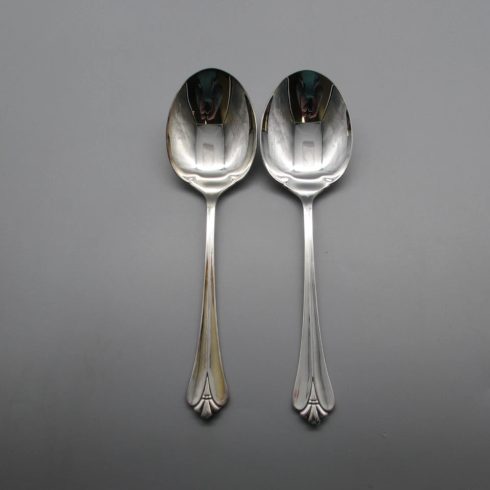Cazuela cucharas Oneida Silverplate PLATA FLAUTA REAL - Juego de dos NOS Foto 1 de 3