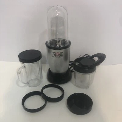 Extractor de nutrientes Magic Bullet Smoothie Maker con accesorios MB1001 Foto 1 de 4