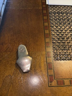 Vintage Arrow Curtain Rod Guiding Device KOEHLER MFG CO. Dayton, O • USA - Image 1 of 4