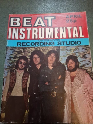 BEAT INSTRUMENTAL Magazine APRIL 1971 Fairport Convention Pink Floyd The Doors - Image 1 of 4
