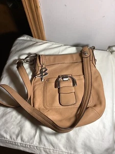 Borsa a tracolla/cintura convertibile B Makowsky ~ con ciondolo borsa ottime condizioni - Foto 1 di 16