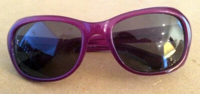 Andrea Jovine Púrpura Plástico Moldeado Gafas de Sol Uva Púrpura Bug Eyes Años 90 Rave Foto 1 de 4
