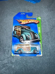 Hot WheelsTreasure Hunt '37 Ford 2009 05/12 - Picture 1 of 1