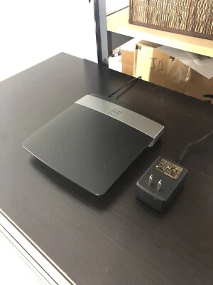 Cisco Linksys Wi-Fi Router E2500 - 802.11n, 4xLAN - Free Shipping! - Image 1 of 3