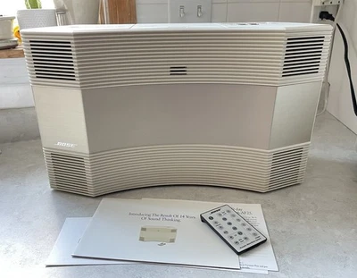 Sistema de música Bose Acoustic Wave radio AM FM, reproductor de CD, CD-3000 con control remoto Foto 1 de 4