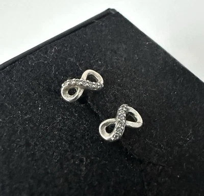 Pandora Ohrstecker 925 Silber Unendlichkeit – Zirkonia Infinity Schleife - Bild 1 von 4